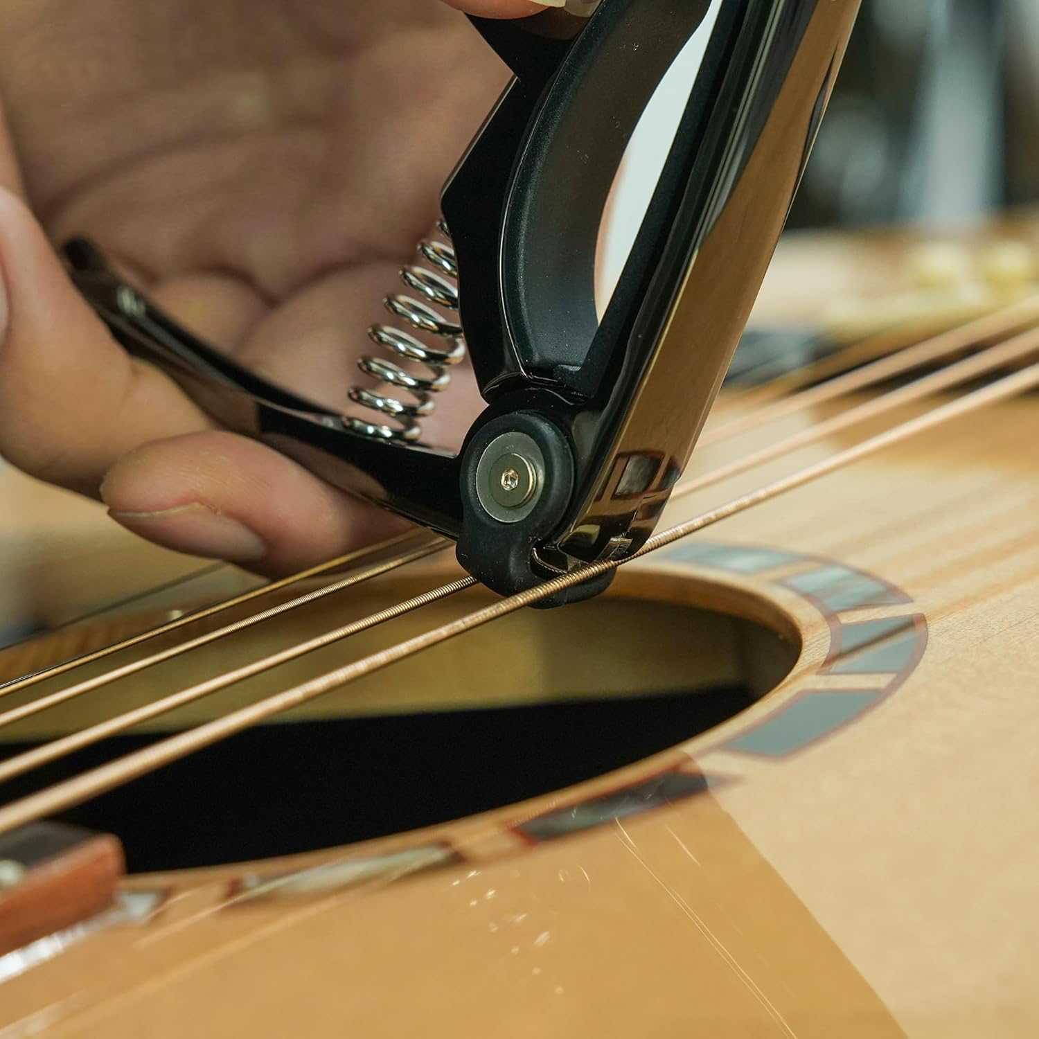 คาโป้กีตาร์ 4-in-1 สำหรับกีตาร - Electric Guitar Pick Pack บทวิจารณ์และราคา